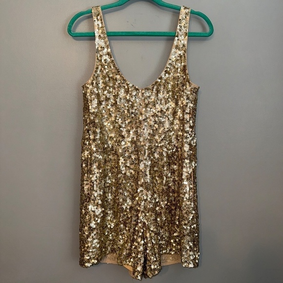 EUC French Connection Dia Shine Gold Sequin Romper Size Small - Picture 6 of 7